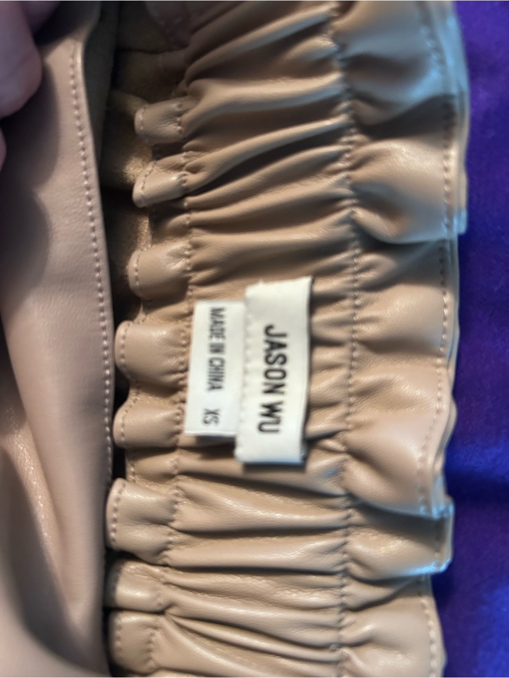 Jason Wu Beige Faux Leather Mini Skirt. Size XS - Picture 3 of 4